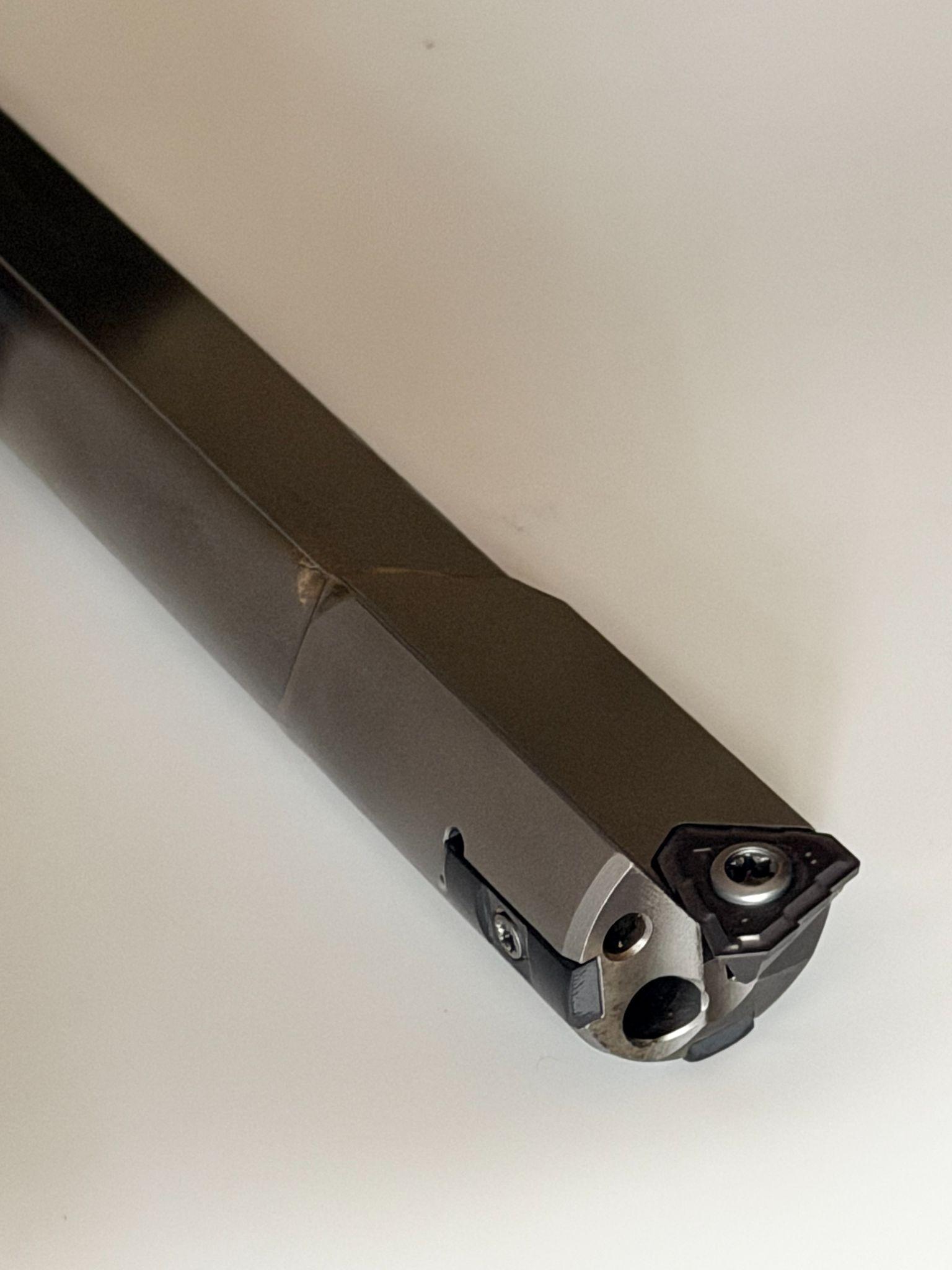 Indexable gun drill
